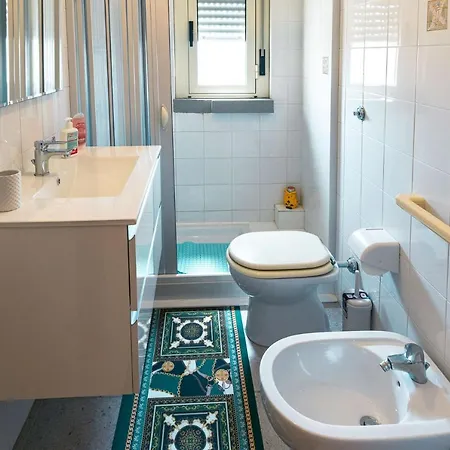 Luminoso Attico Apartman